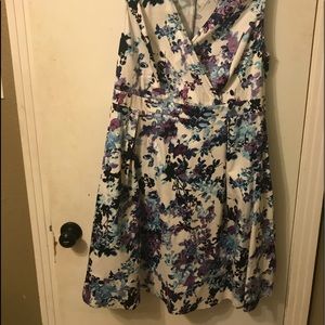 LANE BRYANT SIZE:20